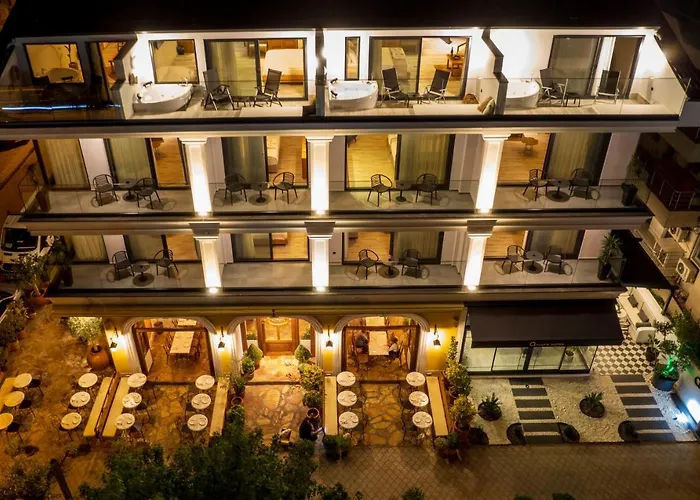 Aparthotel Ansira 4*