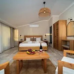Ansira Lejlighedshotel 4*