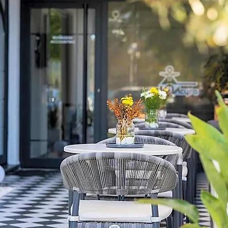 Aparthotel Ansira 4*