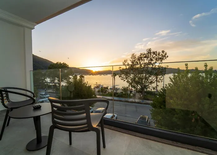 Lägenhetshotell Ansira Fethiye