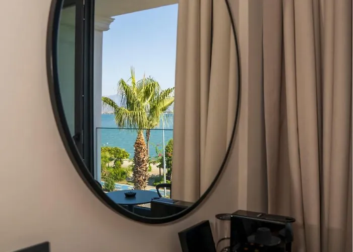 Ansira Lägenhetshotell 4*